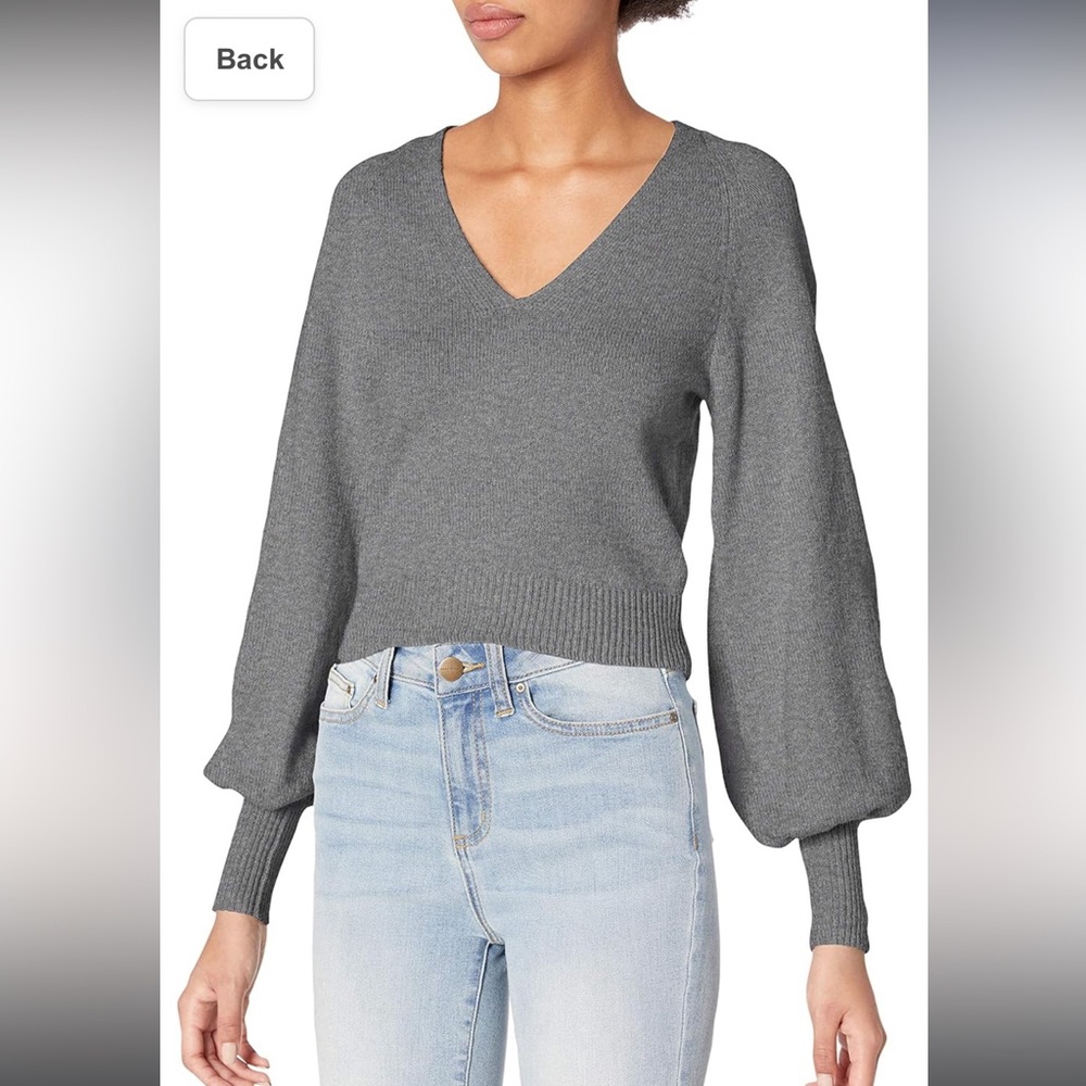 BCBG Gray cropped sweater